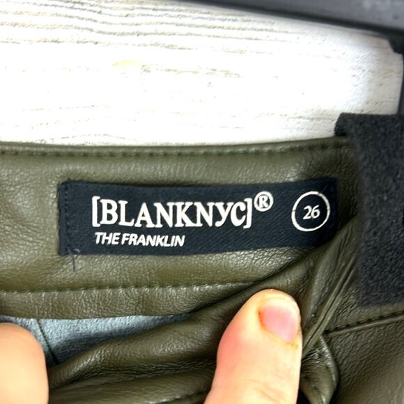 Blank NYC Franklin Womens 26 High Waist Wide Leg Green Vegan Leather Pants NEW - Picture 7 of 11